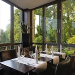 Krefeld-sued Szálloda