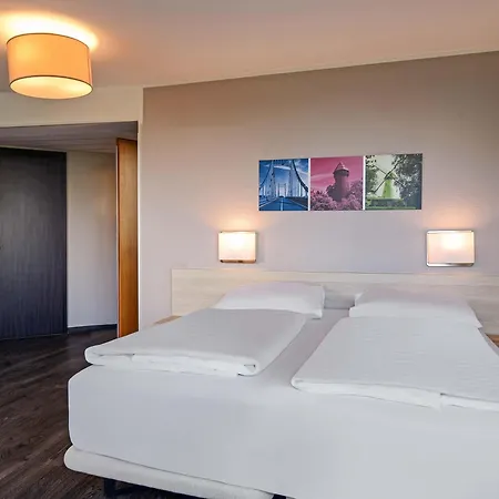 Otel Krefeld-sued 3*