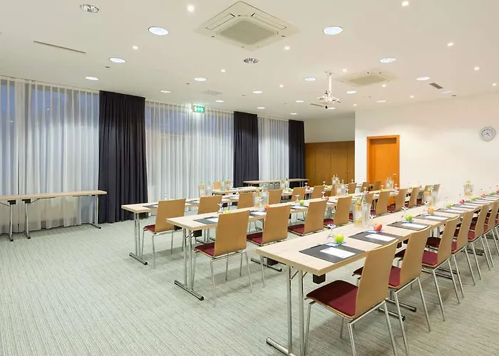 Otel Krefeld-sued 3*